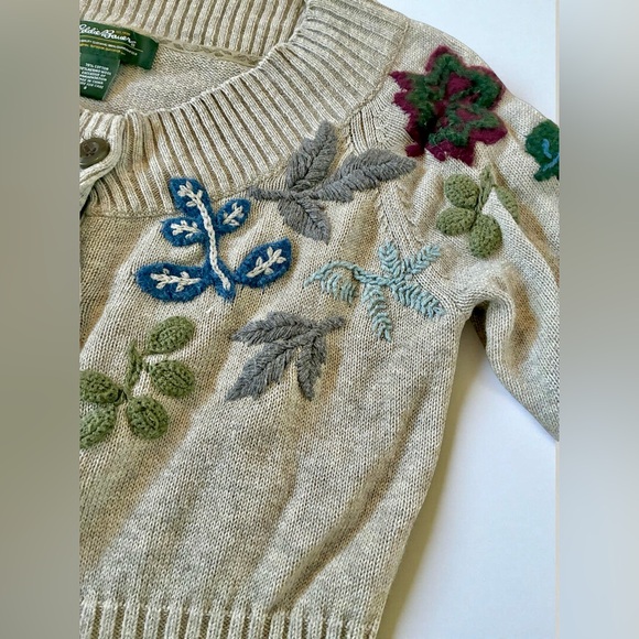 Eddie Bauer Beige Floral Embroidered Button Down Cardigan - Picture 3 of 4